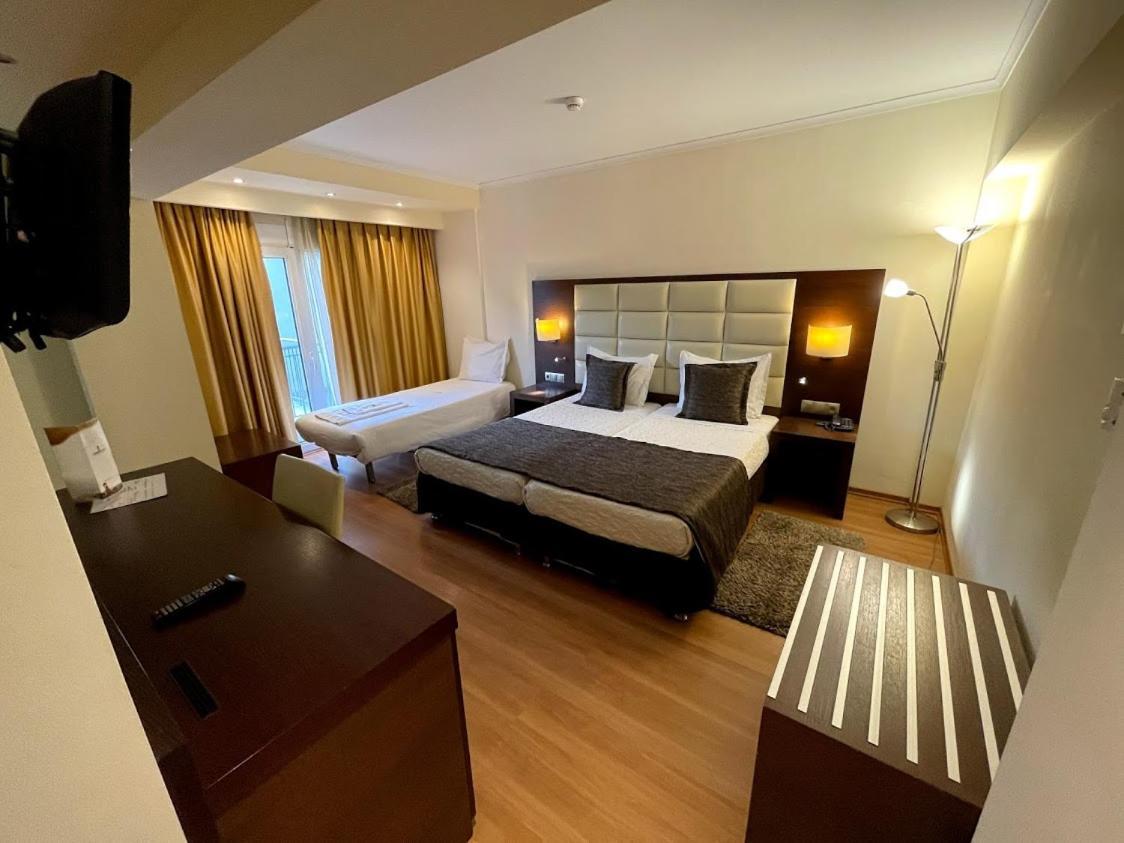 Europa Hotel Kastoria Luaran gambar