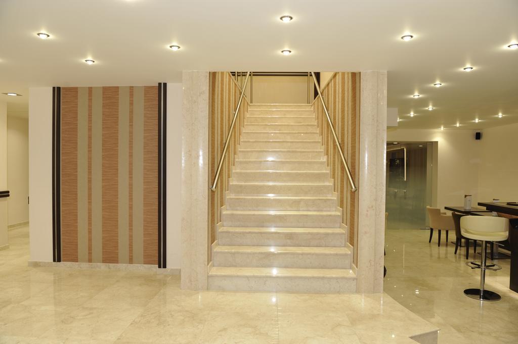 Europa Hotel Kastoria Luaran gambar