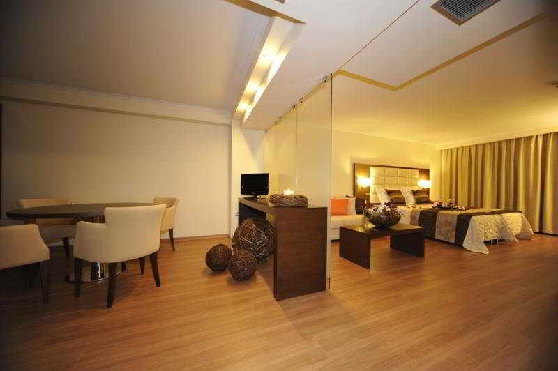 Europa Hotel Kastoria Luaran gambar